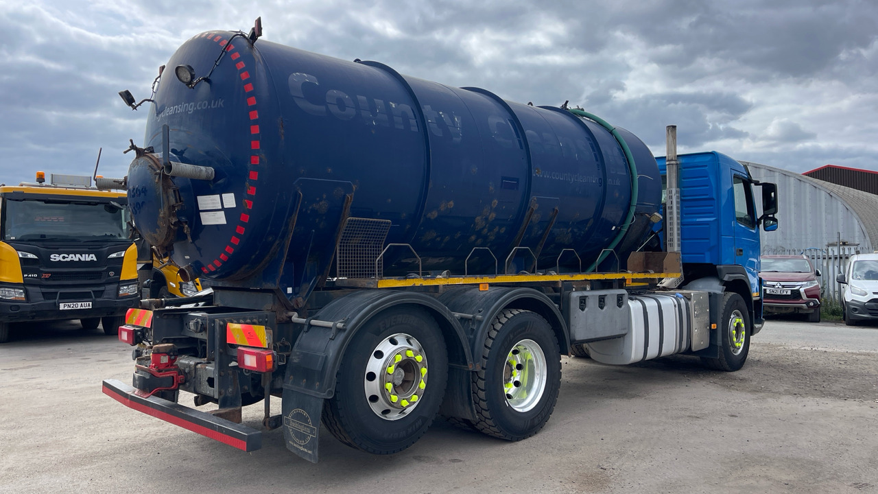 VOLVO FM 450 - Грузовик-цистерна: фото 4 VOLVO FM 450 - Грузовик-цистерна: фото 4