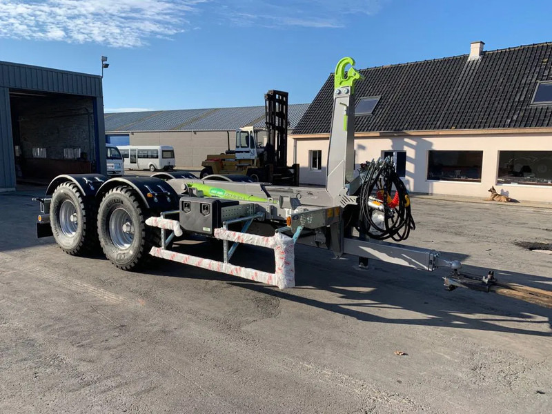 Roagna R14 - Полуприцеп-контейнеровоз/ Сменный кузов: фото 4 Roagna R14 - Полуприцеп-контейнеровоз/ Сменный кузов: фото 4