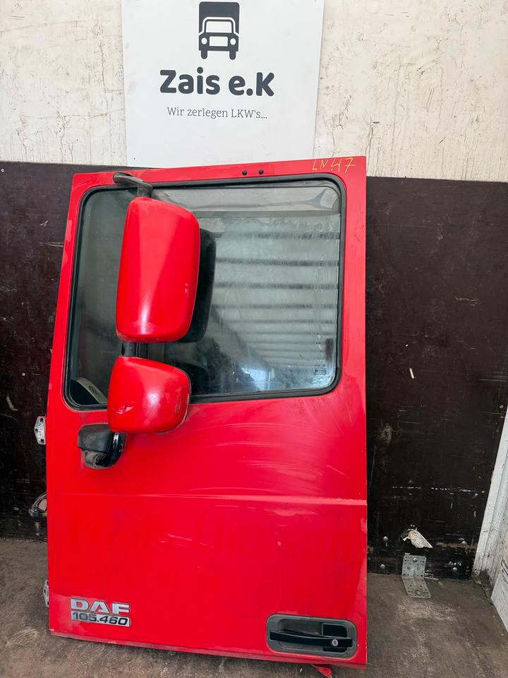 DAF XF 105,460 Fahrertür Rot Spiegel Innenverkleidung LN 47 - Дверь и запчасти для Грузовиков: фото 1 DAF XF 105,460 Fahrertür Rot Spiegel Innenverkleidung LN 47 - Дверь и запчасти для Грузовиков: фото 1