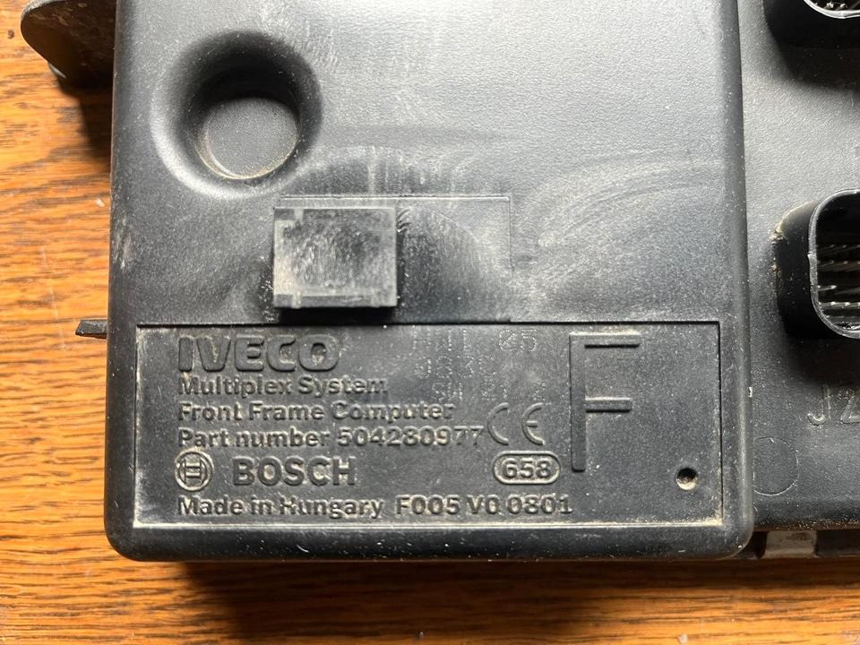IVECO Multiplex System Front Frame Computer Steuergerät 504280977 - Блок управления для Грузовиков: фото 2 IVECO Multiplex System Front Frame Computer Steuergerät 504280977 - Блок управления для Грузовиков: фото 2