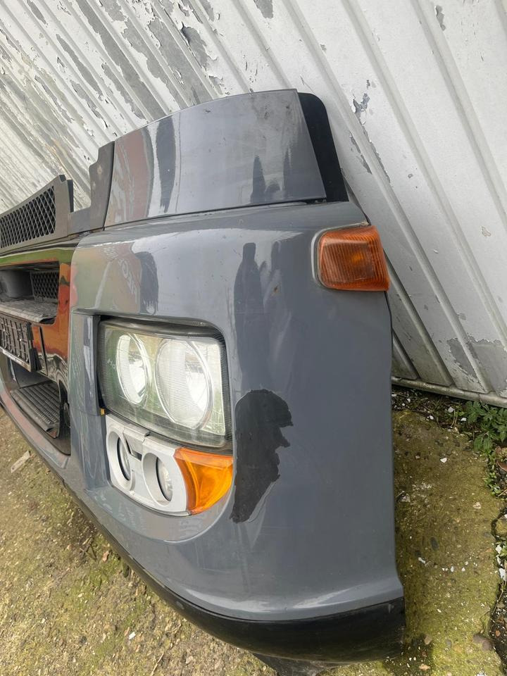 IVECO Stralis 450 Stoßstange - Бампер для Грузовиков: фото 3 IVECO Stralis 450 Stoßstange - Бампер для Грузовиков: фото 3