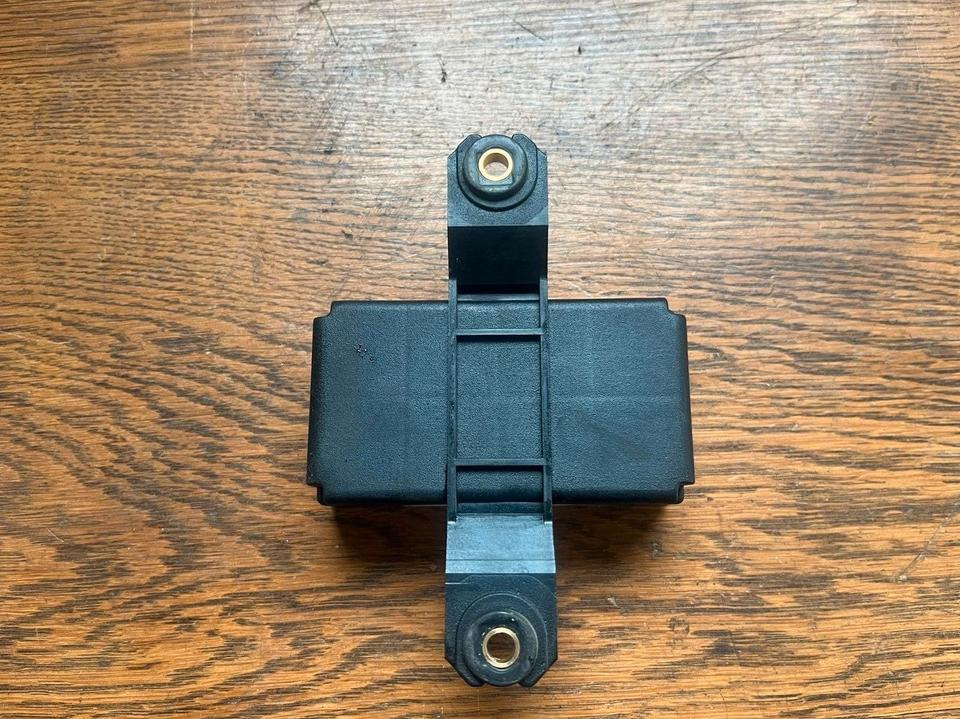 IVECO Stralis 450 Zentralverrieglung Steuergerät 504111498 - Блок управления для Грузовиков: фото 3 IVECO Stralis 450 Zentralverrieglung Steuergerät 504111498 - Блок управления для Грузовиков: фото 3