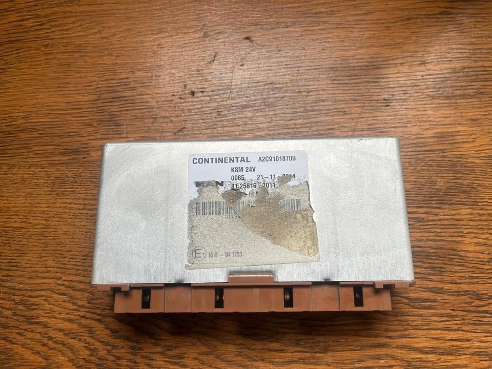 MAN Continental KSM Steuergerät 81.25816-7011 - Блок управления для Грузовиков: фото 1 MAN Continental KSM Steuergerät 81.25816-7011 - Блок управления для Грузовиков: фото 1