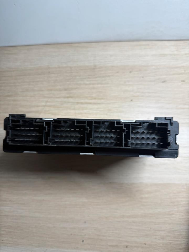 MAN Elektronik FFR Steuergerät 81.25805-7053 - Блок управления для Грузовиков: фото 3 MAN Elektronik FFR Steuergerät 81.25805-7053 - Блок управления для Грузовиков: фото 3