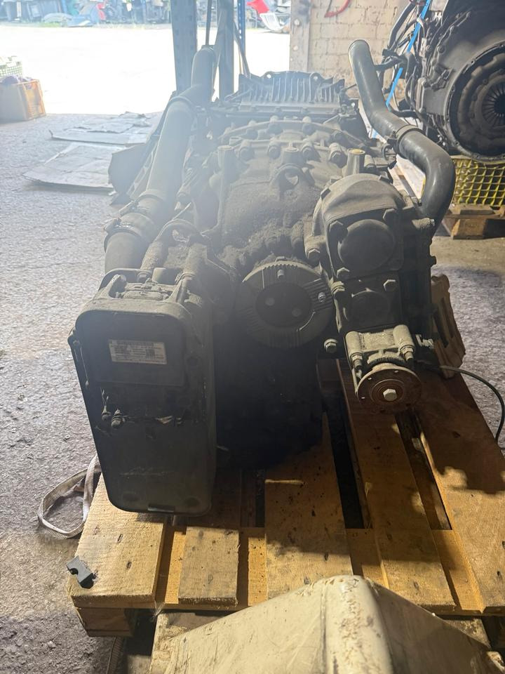 MAN Getriebe ZF ASTRONIC 12 AS 2131 TD + INTARDER 3 Nebenantrieb - Коробка передач для Грузовиков: фото 5 MAN Getriebe ZF ASTRONIC 12 AS 2131 TD + INTARDER 3 Nebenantrieb - Коробка передач для Грузовиков: фото 5