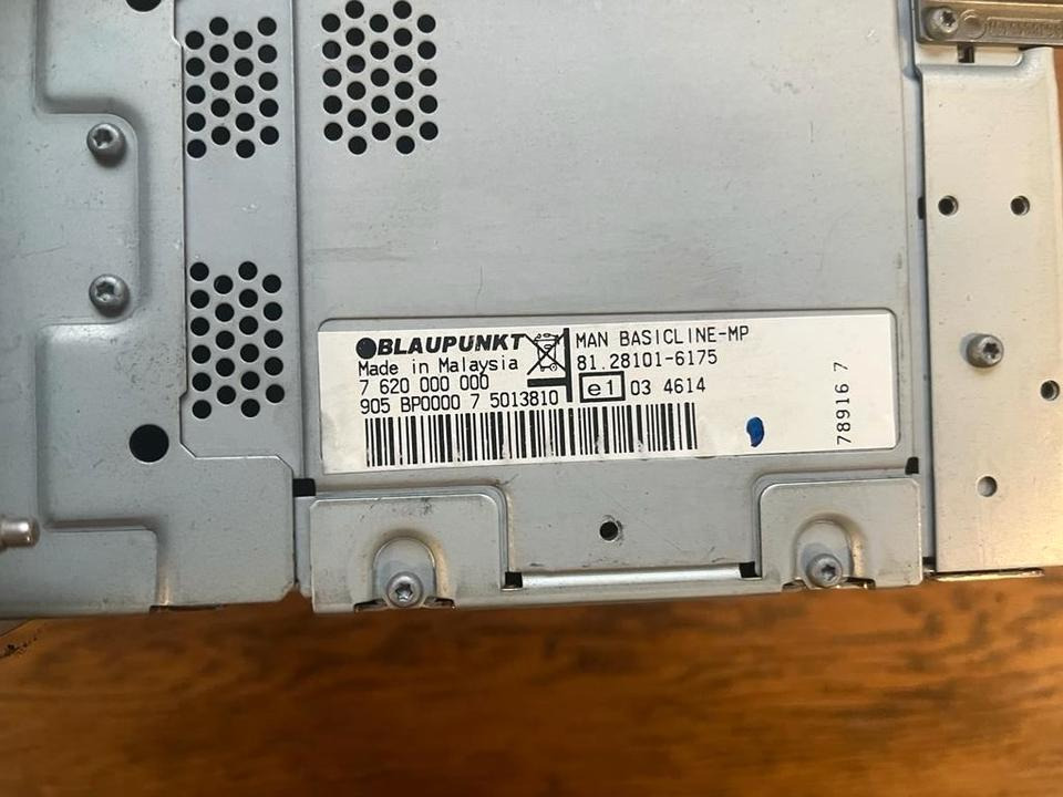 MAN TGS High Multimedia Radio 81.28101.6175 - Электрическая система для Грузовиков: фото 2 MAN TGS High Multimedia Radio 81.28101.6175 - Электрическая система для Грузовиков: фото 2