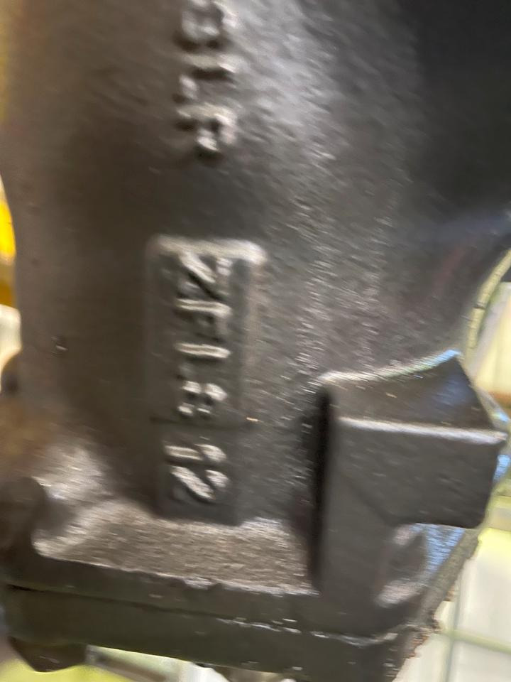 MAN TGX Lenkung Lenkgetriebe ZFLS 12 - Рулевое управление для Грузовиков: фото 4 MAN TGX Lenkung Lenkgetriebe ZFLS 12 - Рулевое управление для Грузовиков: фото 4