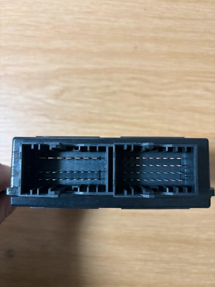 MAN TGX/TGS Steuergerät Innenraum Heizung 81.25814.7004 - Блок управления для Грузовиков: фото 3 MAN TGX/TGS Steuergerät Innenraum Heizung 81.25814.7004 - Блок управления для Грузовиков: фото 3