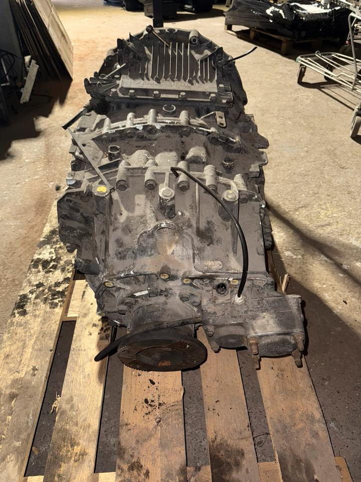 MAN ZF ASTRONIC 12 AS 2130 TD Getriebe + Nebenantrieb - Коробка передач для Грузовиков: фото 4 MAN ZF ASTRONIC 12 AS 2130 TD Getriebe + Nebenantrieb - Коробка передач для Грузовиков: фото 4