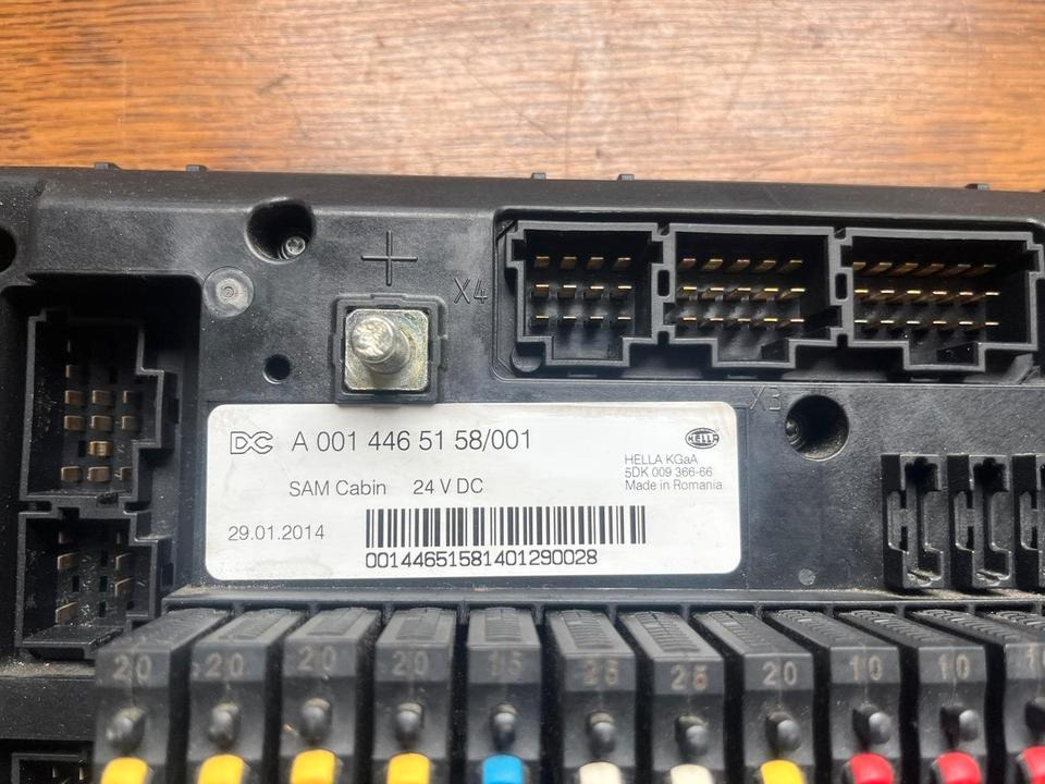 Mercedes Actros MP4 SAM Cabin Sicherungskasten A0014465158 - Предохранитель для Грузовиков: фото 2 Mercedes Actros MP4 SAM Cabin Sicherungskasten A0014465158 - Предохранитель для Грузовиков: фото 2