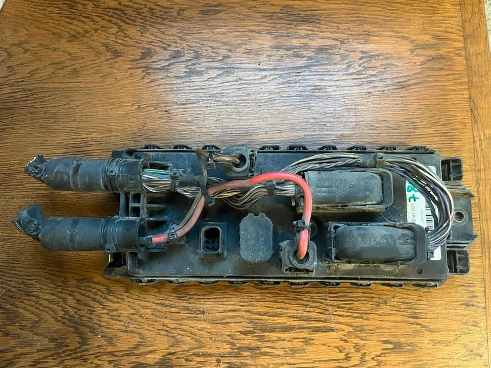 Mercedes Actros MP4 SAM Modul A0004468061 - Электрическая система для Грузовиков: фото 1 Mercedes Actros MP4 SAM Modul A0004468061 - Электрическая система для Грузовиков: фото 1