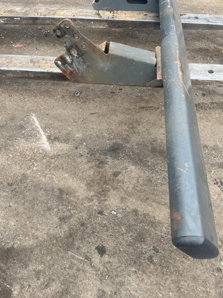 Mercedes Actros MP4 Unterfahrschutz - Кузов и экстерьер для Грузовиков: фото 4 Mercedes Actros MP4 Unterfahrschutz - Кузов и экстерьер для Грузовиков: фото 4