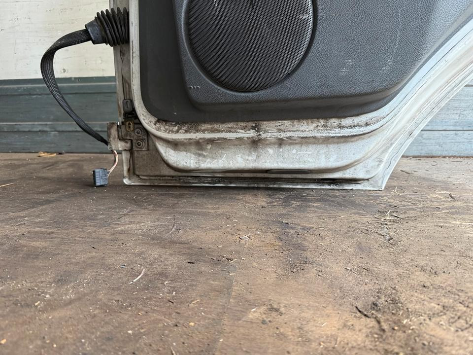 Mercedes Atego Beifahrertür Weiß Spiegel Innenverkleidung LN 75 - Дверь и запчасти для Грузовиков: фото 5 Mercedes Atego Beifahrertür Weiß Spiegel Innenverkleidung LN 75 - Дверь и запчасти для Грузовиков: фото 5