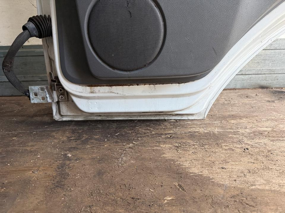 Mercedes Atego Beifahrertür weiß Spiegel Innenverkleidung - Дверь и запчасти для Грузовиков: фото 5 Mercedes Atego Beifahrertür weiß Spiegel Innenverkleidung - Дверь и запчасти для Грузовиков: фото 5