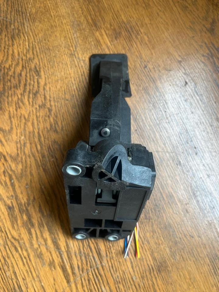 Mercedes Atego Gaspedal A9403000004 - Педаль для Грузовиков: фото 5 Mercedes Atego Gaspedal A9403000004 - Педаль для Грузовиков: фото 5