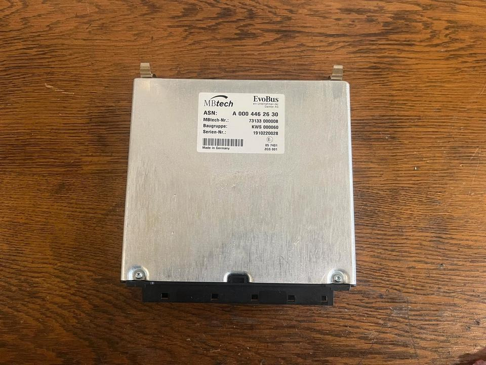 Mercedes-Benz Evo Bus Knickwinkelsteuergerät A0004462630 - Блок управления для Автобусов: фото 2 Mercedes-Benz Evo Bus Knickwinkelsteuergerät A0004462630 - Блок управления для Автобусов: фото 2