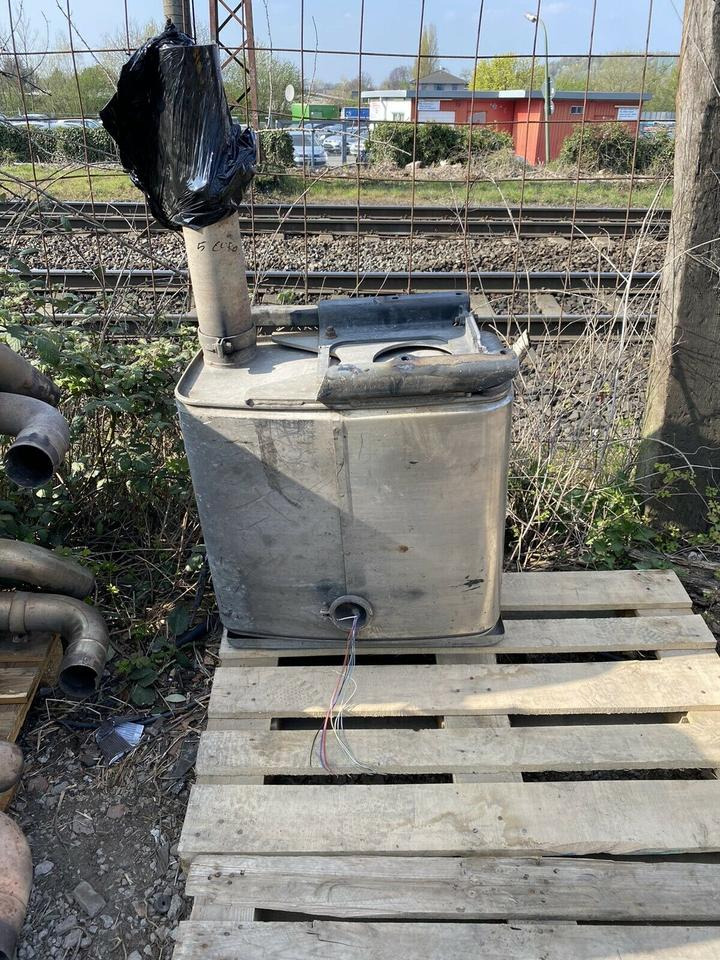 MAN TGX Schalldämpfer Auspuff EURO 5: 81 15103 0039 - Запчасти: фото 1 MAN TGX Schalldämpfer Auspuff EURO 5: 81 15103 0039 - Запчасти: фото 1