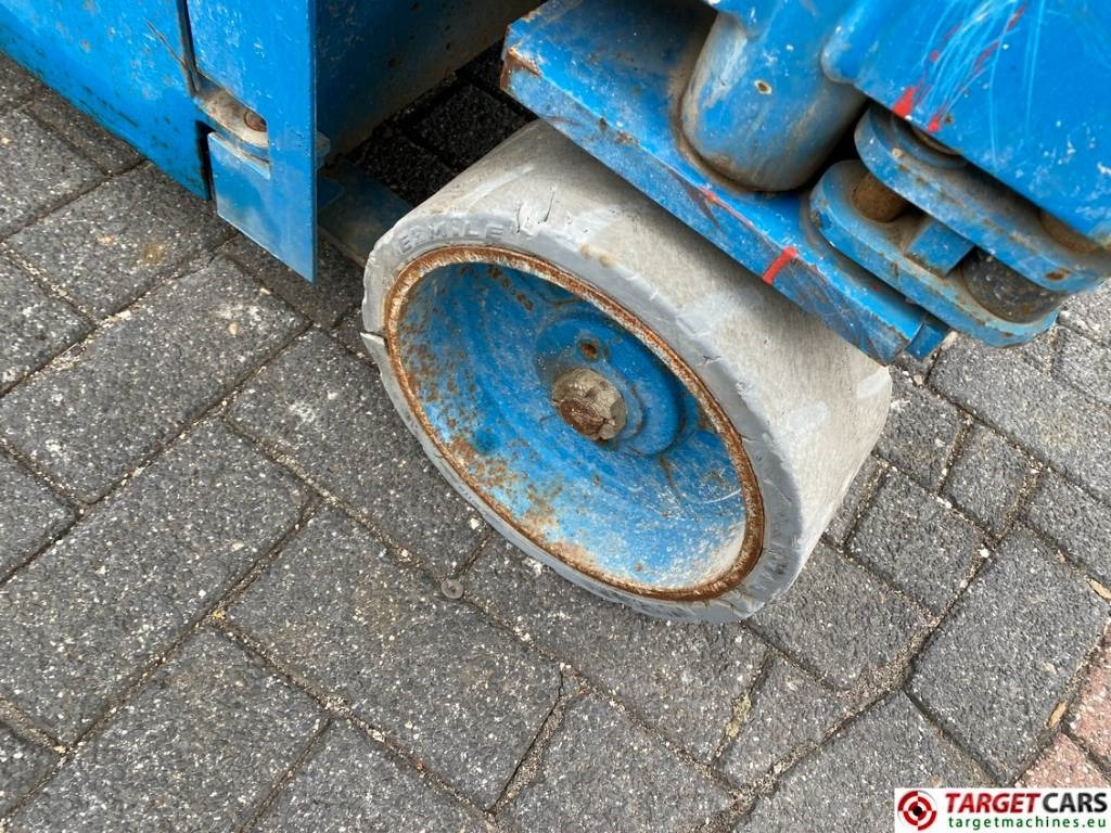 Ножничный подъемник Genie GS-1932 Electric Scissor Work Lift 779cm: фото 18