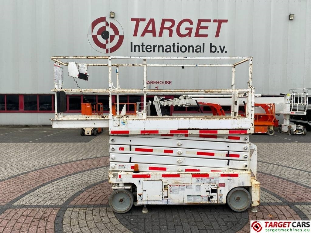 Genie GS-3232 Electric Scissor Work Lift 1175cm - Ножничный подъемник: фото 5 Genie GS-3232 Electric Scissor Work Lift 1175cm - Ножничный подъемник: фото 5