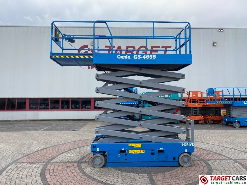 Genie GS-4655 Electric E-Drive Scissor Work Lift 1595cm - Ножничный подъемник: фото 5 Genie GS-4655 Electric E-Drive Scissor Work Lift 1595cm - Ножничный подъемник: фото 5