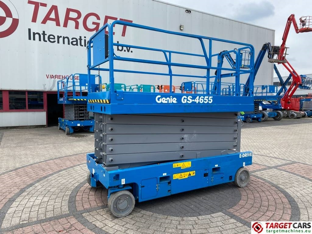 Genie GS-4655 Electric E-Drive Scissor Work Lift 1595cm - Ножничный подъемник: фото 1 Genie GS-4655 Electric E-Drive Scissor Work Lift 1595cm - Ножничный подъемник: фото 1