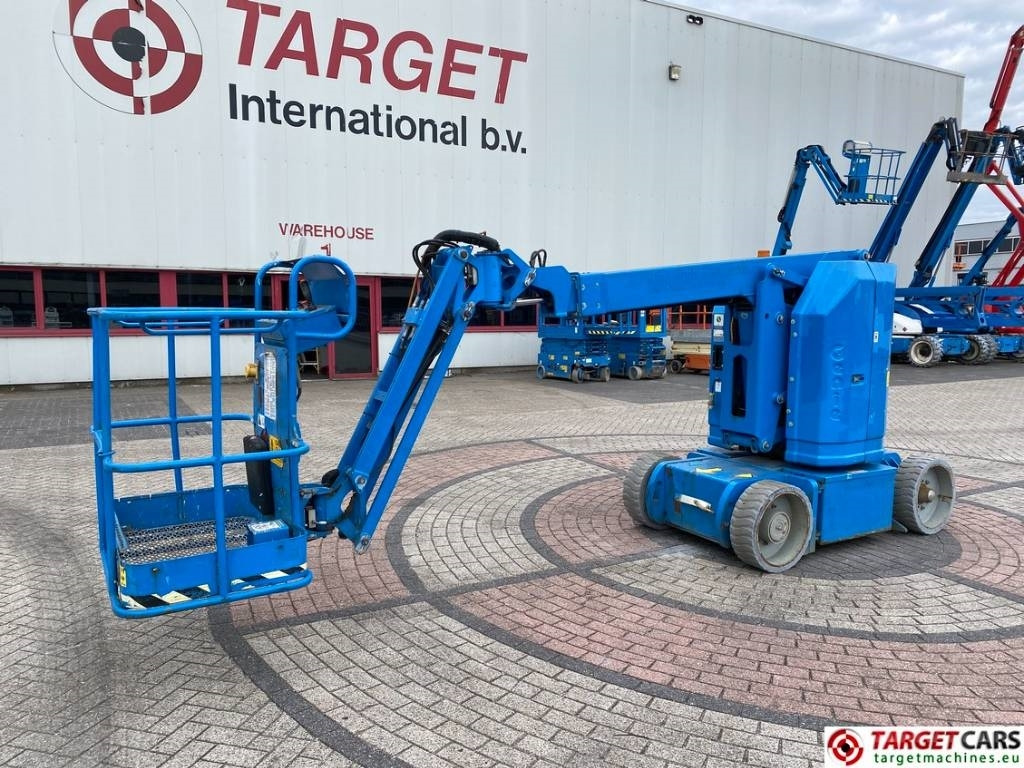 Genie Z-30/20N RJ Electric Articulated Boom Lift 1110cm - Коленчатый подъемник: фото 1 Genie Z-30/20N RJ Electric Articulated Boom Lift 1110cm - Коленчатый подъемник: фото 1