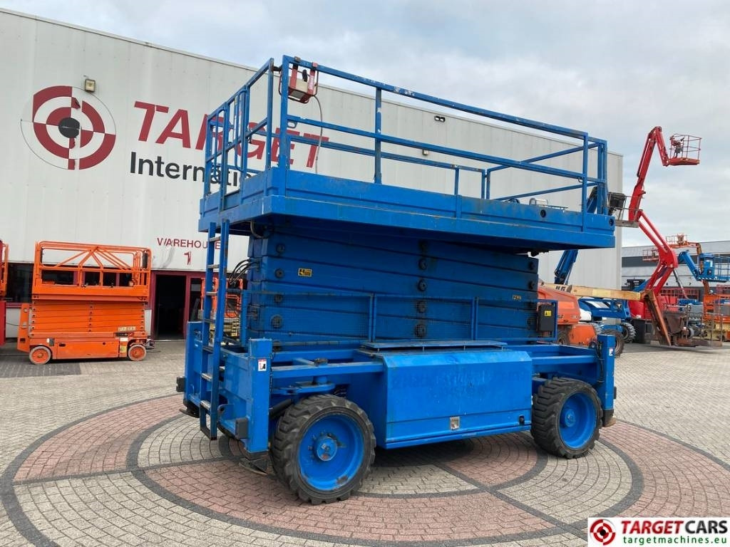 HAB S225-24D 4WDS Diesel 4x4 Scissor Work Lift 2250cm - Ножничный подъемник: фото 1 HAB S225-24D 4WDS Diesel 4x4 Scissor Work Lift 2250cm - Ножничный подъемник: фото 1