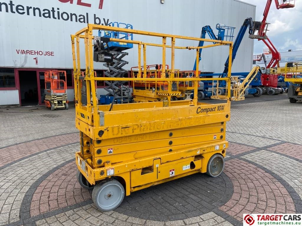 Haulotte Compact 10N Electric Scissor Work Lift 1000cm - Ножничный подъемник: фото 1 Haulotte Compact 10N Electric Scissor Work Lift 1000cm - Ножничный подъемник: фото 1