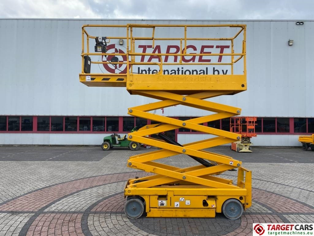 Haulotte Compact 10N Electric Scissor Work Lift 1000cm - Ножничный подъемник: фото 5 Haulotte Compact 10N Electric Scissor Work Lift 1000cm - Ножничный подъемник: фото 5