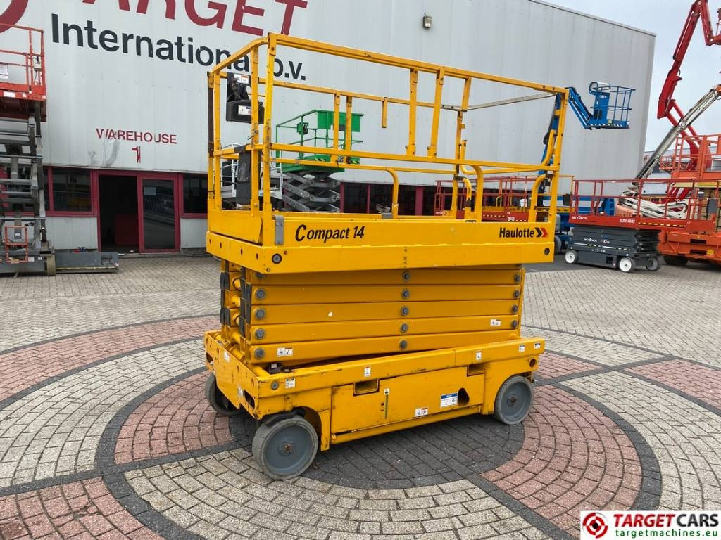 Haulotte Compact 14 Electric Scissor Work Lift 1385cm - Ножничный подъемник: фото 1 Haulotte Compact 14 Electric Scissor Work Lift 1385cm - Ножничный подъемник: фото 1