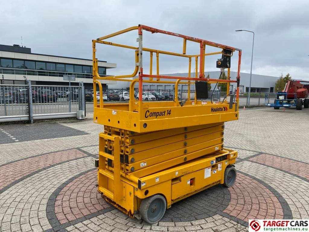 Haulotte Compact 14 Electric Scissor Work Lift 1385cm - Ножничный подъемник: фото 3 Haulotte Compact 14 Electric Scissor Work Lift 1385cm - Ножничный подъемник: фото 3