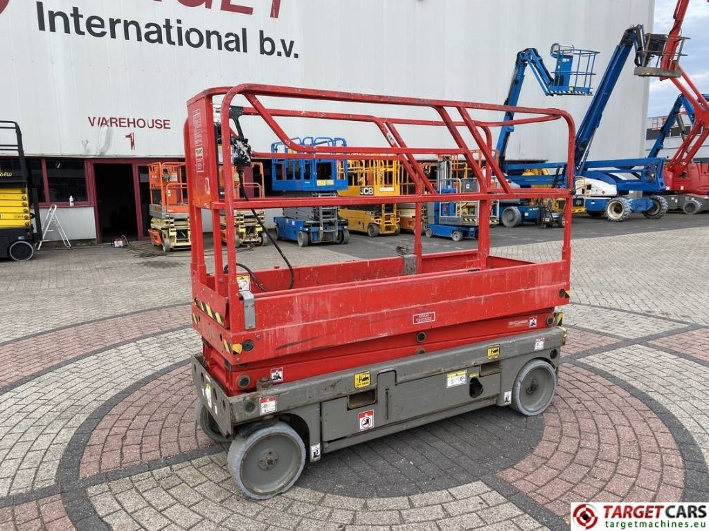 Haulotte Compact 8 Electric Scissor Work Lift 818cm - Ножничный подъемник: фото 1 Haulotte Compact 8 Electric Scissor Work Lift 818cm - Ножничный подъемник: фото 1