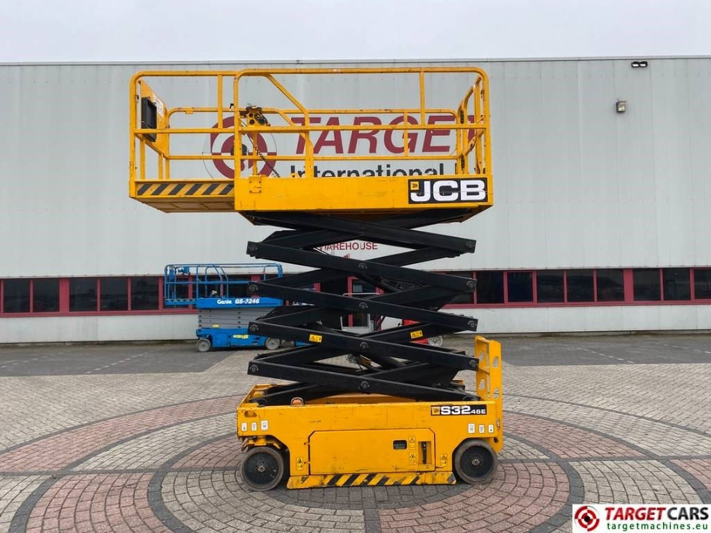 JCB S3246E Electric Scissor Work Lift 1200cm - Ножничный подъемник: фото 5 JCB S3246E Electric Scissor Work Lift 1200cm - Ножничный подъемник: фото 5