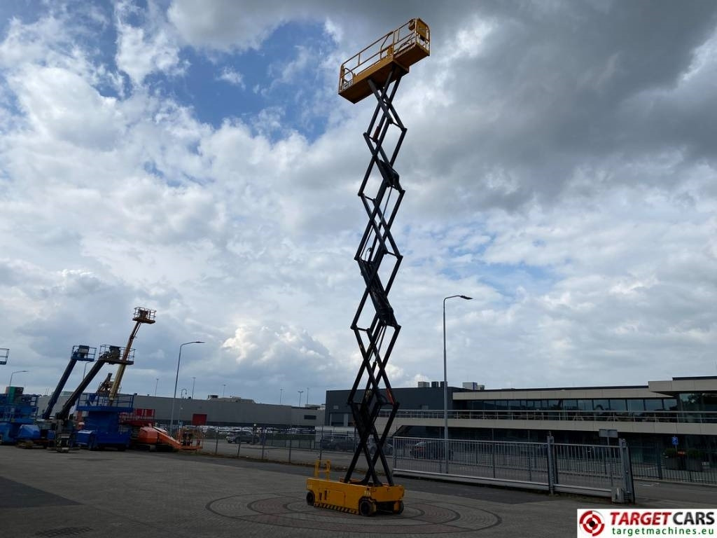 Ножничный подъемник JCB S4550E Electric Scissor Work Lift 1580cm: фото 7