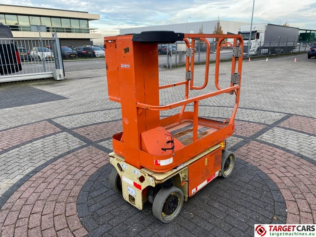 JLG 1230ES Electric Vertical Mast Work Lift 566cm - Вертикальный мачтовый подъемник: фото 3 JLG 1230ES Electric Vertical Mast Work Lift 566cm - Вертикальный мачтовый подъемник: фото 3