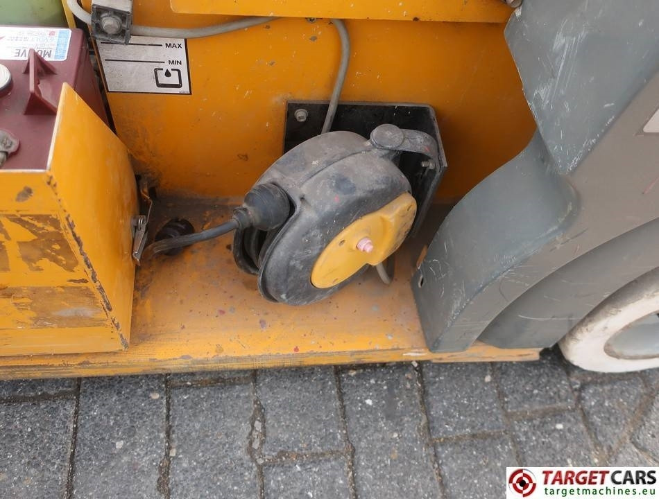 Подъёмник JLG Toucan Duo Vertical Electric Work Lift 600cm: фото 17