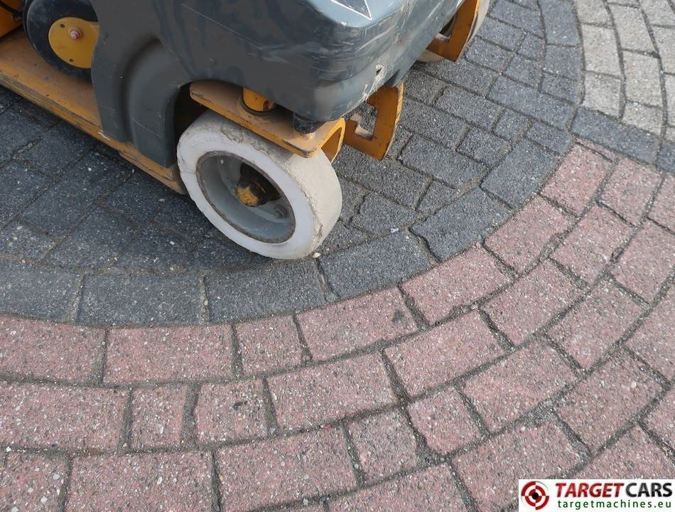 Подъёмник JLG Toucan Duo Vertical Electric Work Lift 600cm: фото 21