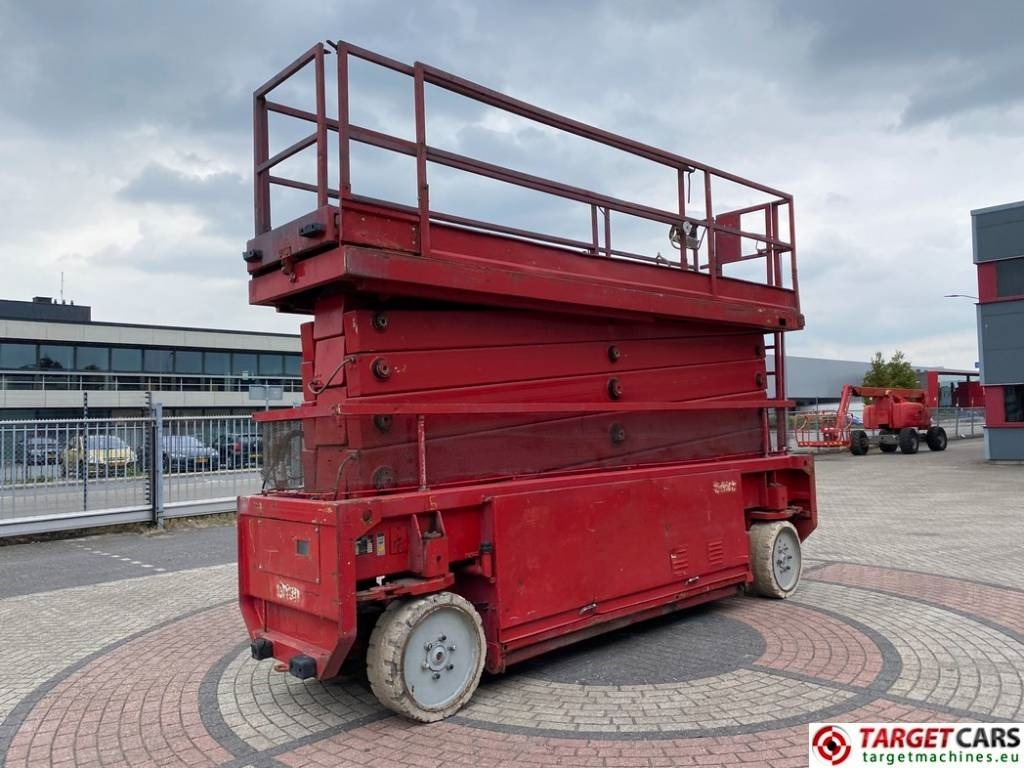 Liftlux SL210-12 E4/4WD Electric Scissor Work Lift 2300cm - Ножничный подъемник: фото 3 Liftlux SL210-12 E4/4WD Electric Scissor Work Lift 2300cm - Ножничный подъемник: фото 3