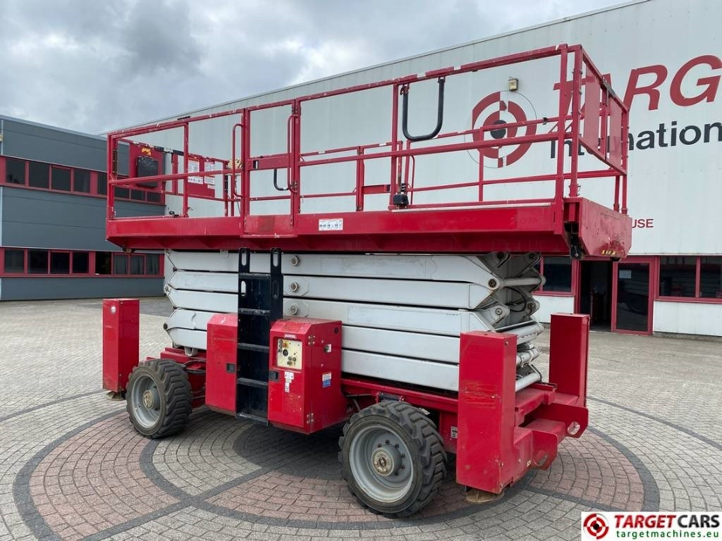 MEC 6092RT Diesel 4x4 Scissor Work Lift 2020cm - Ножничный подъемник: фото 4 MEC 6092RT Diesel 4x4 Scissor Work Lift 2020cm - Ножничный подъемник: фото 4