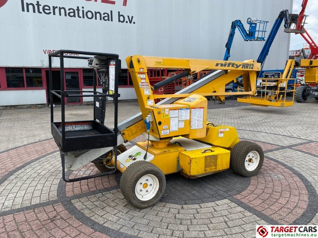 Niftylift HR12NDE HyBrid Articulated Boom Work Lift 1220cm - Коленчатый подъемник: фото 1 Niftylift HR12NDE HyBrid Articulated Boom Work Lift 1220cm - Коленчатый подъемник: фото 1