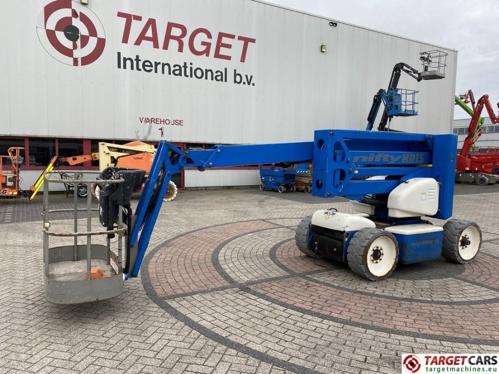 Niftylift HR15NDE HyBrid Articulated Boom Work Lift 1550cm - Коленчатый подъемник: фото 1 Niftylift HR15NDE HyBrid Articulated Boom Work Lift 1550cm - Коленчатый подъемник: фото 1