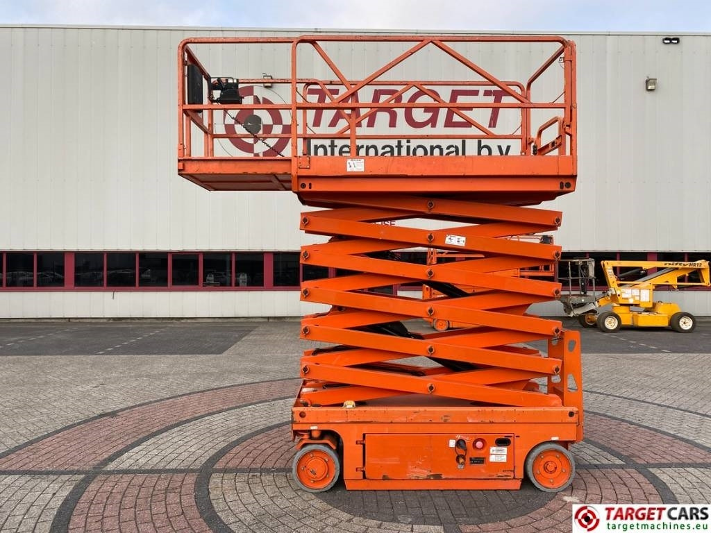 PB Lifttechnik S140-12EC Electric Scissor Work Lift 1380cm - Ножничный подъемник: фото 5 PB Lifttechnik S140-12EC Electric Scissor Work Lift 1380cm - Ножничный подъемник: фото 5