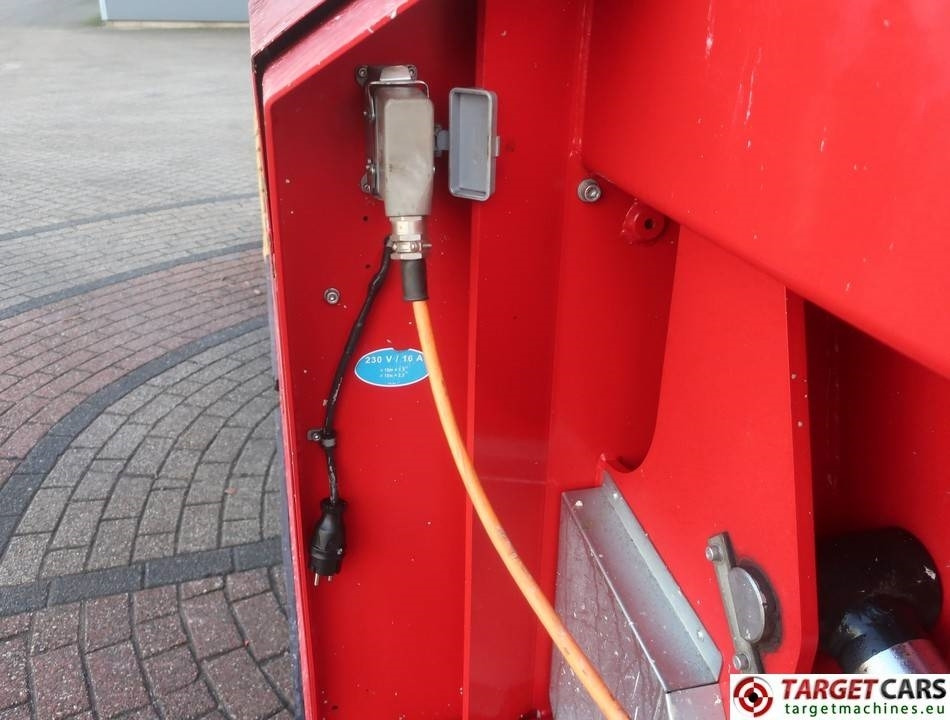 Ножничный подъемник PB Lifttechnik S270-24E Electric 4x4 Scissor Work Lift 2725cm: фото 19 Ножничный подъемник PB Lifttechnik S270-24E Electric 4x4 Scissor Work Lift 2725cm: фото 19