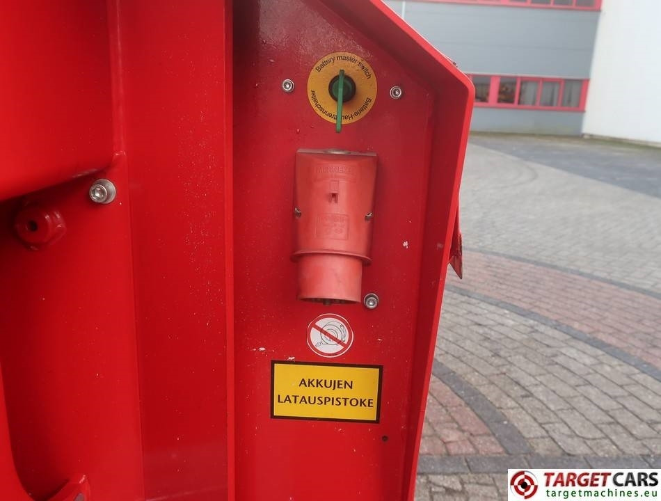 Ножничный подъемник PB Lifttechnik S270-24E Electric 4x4 Scissor Work Lift 2725cm: фото 18 Ножничный подъемник PB Lifttechnik S270-24E Electric 4x4 Scissor Work Lift 2725cm: фото 18