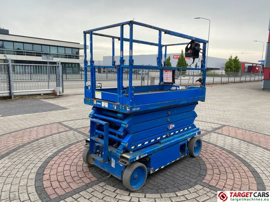 SkyJack SJ4732 Electric 4732 Scissor Work Lift 1165cm - Ножничный подъемник: фото 3 SkyJack SJ4732 Electric 4732 Scissor Work Lift 1165cm - Ножничный подъемник: фото 3