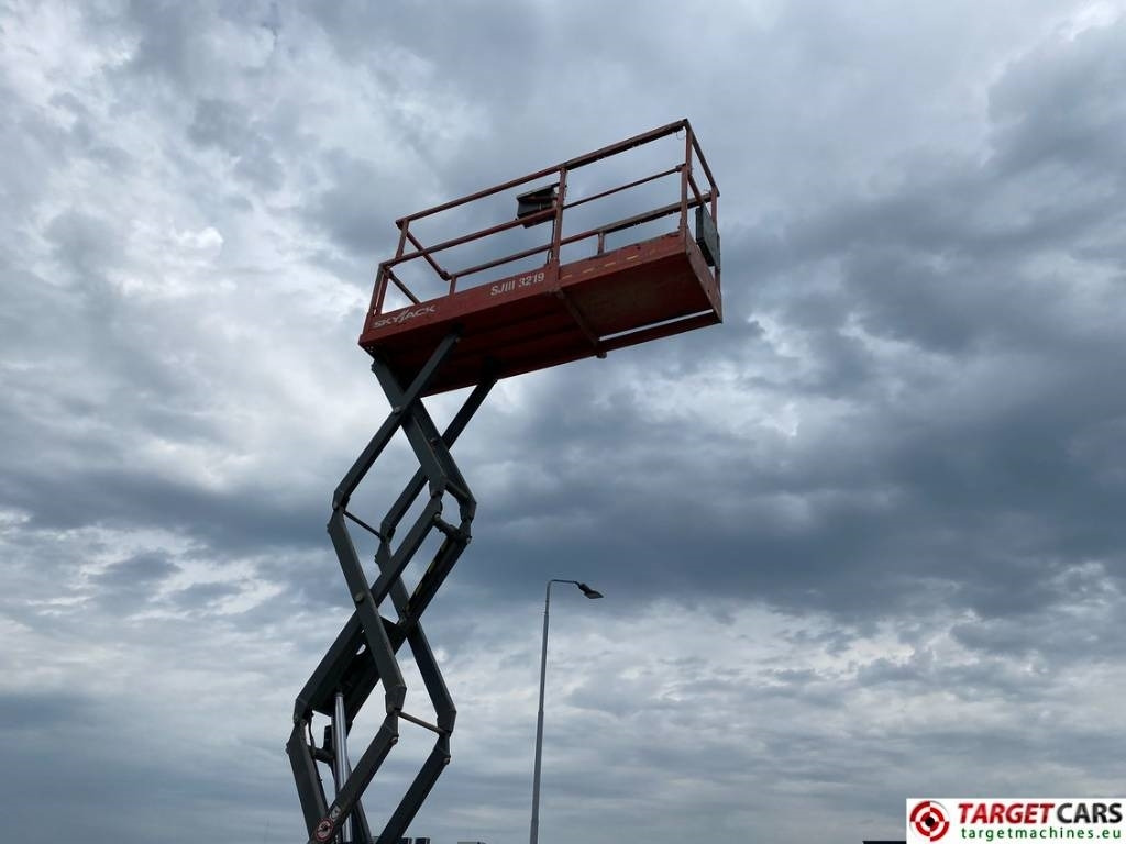 SkyJack SJIII-3219 Electric Scissor Work Lift 780cm  в лизинг SkyJack SJIII-3219 Electric Scissor Work Lift 780cm: фото 27