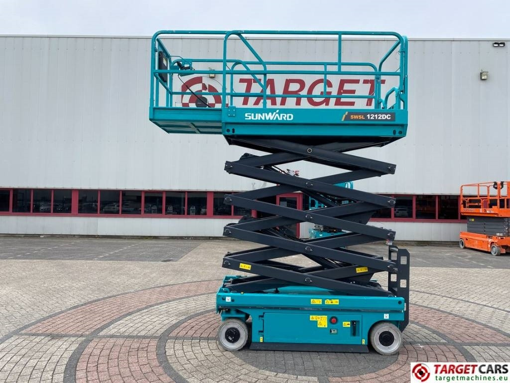 Sunward SWSL1212DC Electric Scissor Work Lift 1200cm - Ножничный подъемник: фото 5 Sunward SWSL1212DC Electric Scissor Work Lift 1200cm - Ножничный подъемник: фото 5