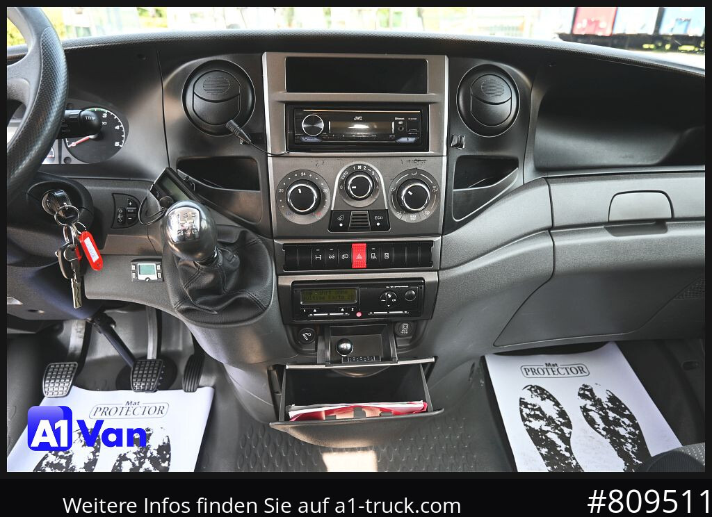 IVECO Daily 50C17 SZM, Klima, Tempomat, Schlafplatz - Тентованный фургон: фото 4 IVECO Daily 50C17 SZM, Klima, Tempomat, Schlafplatz - Тентованный фургон: фото 4