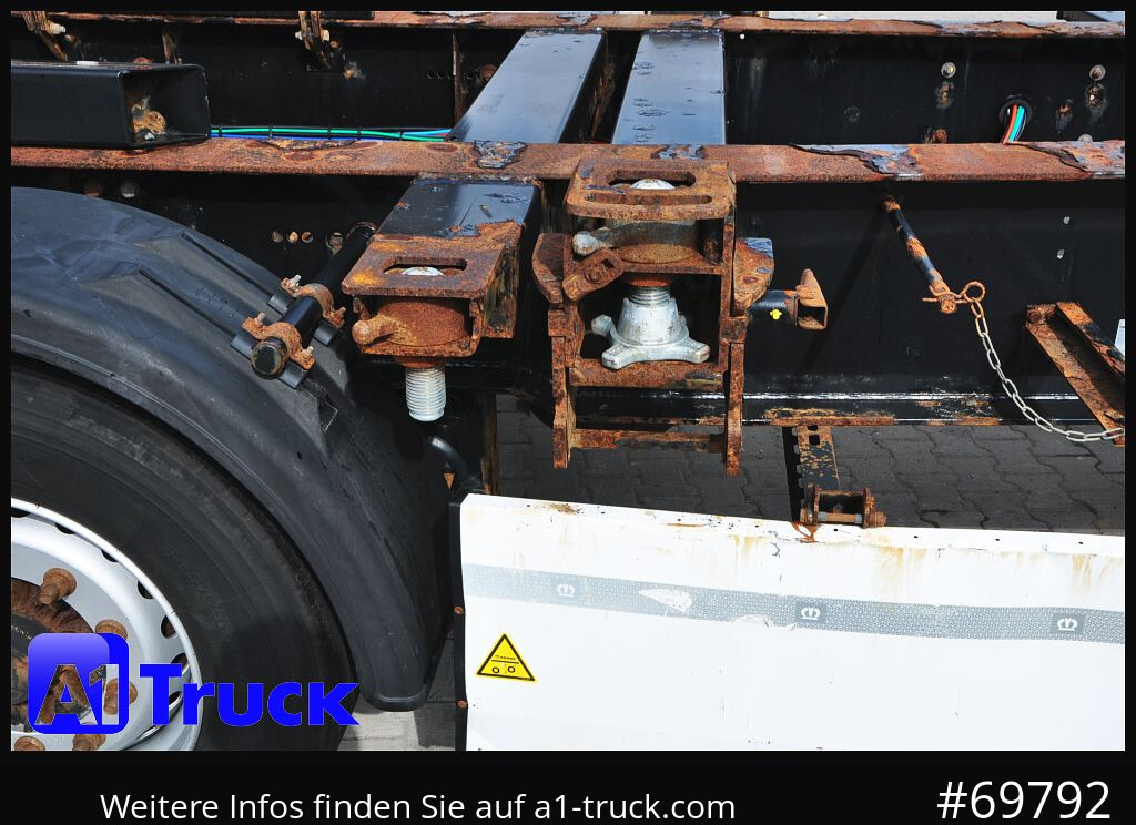 KRONE SDC, Containerchassis, 2x20/30/40 - Полуприцеп-контейнеровоз/ Сменный кузов: фото 2 KRONE SDC, Containerchassis, 2x20/30/40 - Полуприцеп-контейнеровоз/ Сменный кузов: фото 2