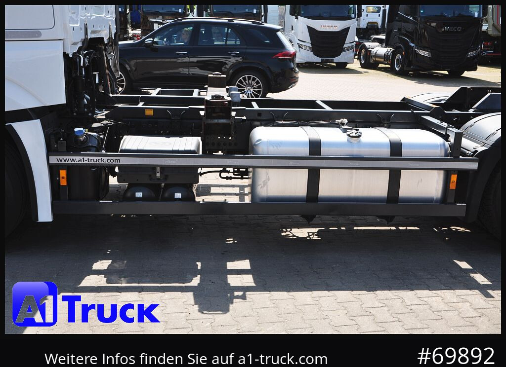 MERCEDES-BENZ 2548, Multi BDF, Wechsler, 7.45-7.82, MIDI, LIftachse - Грузовик-контейнеровоз/ Сменный кузов: фото 2 MERCEDES-BENZ 2548, Multi BDF, Wechsler, 7.45-7.82, MIDI, LIftachse - Грузовик-контейнеровоз/ Сменный кузов: фото 2